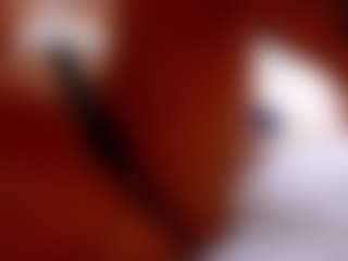 Live cam show with FoxySerenaX - Cowgirl on live18s.com