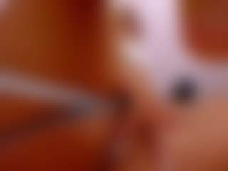 Live cam show with FoxySerenaX - Blonde Hair on AdultVida.com
