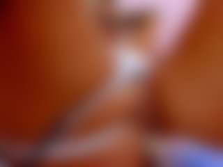 FoxySerenaX's Live Sex Cam Show
