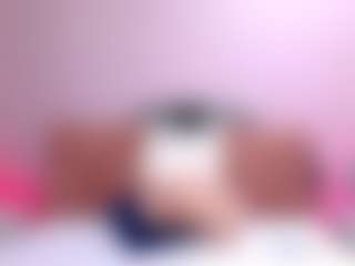 FoxySerenaX's Live Sex Cam Show