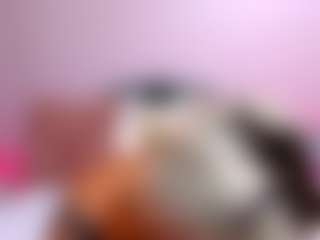 FoxySerenaX's Live Sex Cam Show