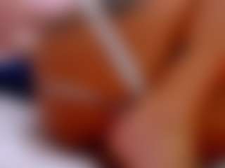 Live cam show with FoxySerenaX - Curvy on makecum.org
