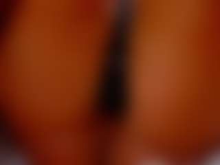 FoxySerenaX's Live Sex Cam Show
