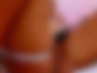 FoxySerenaX's Live Sex Cam Show