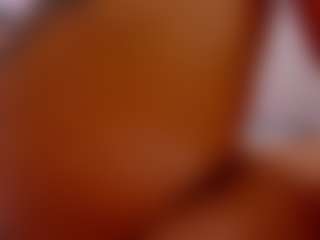Live cam show with FoxySerenaX - Blonde Hair on studioflirtlive.com