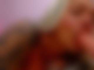 FoxySerenaX's Live Sex Cam Show