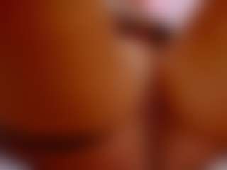 FoxySerenaX's Live Sex Cam Show
