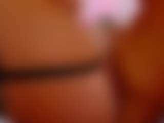 FoxySerenaX's Live Sex Cam Show
