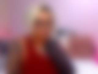 FoxySerenaX's Live Sex Cam Show