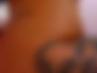 FoxySerenaX's Live Sex Cam Show