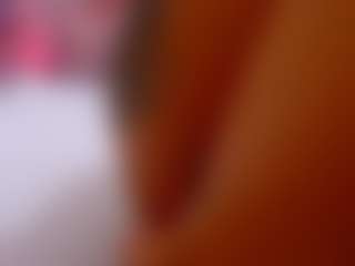 FoxySerenaX's Live Sex Cam Show