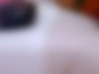 FoxySerenaX's Live Sex Cam Show