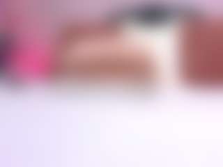 Live cam show with FoxySerenaX - BBW on SpunkLive