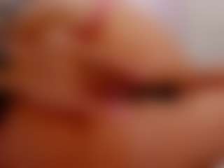 FoxySerenaX's Live Sex Cam Show