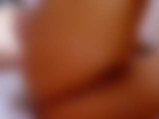 FoxySerenaX's Live Sex Cam Show