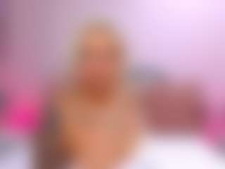 FoxySerenaX's Live Sex Cam Show