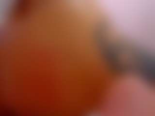 FoxySerenaX's Live Sex Cam Show