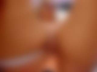 FoxySerenaX's Live Sex Cam Show