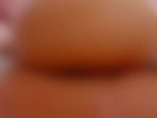FoxySerenaX's Live Sex Cam Show