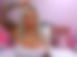 Live cam show with FoxySerenaX - Facial Piercings on xxxlivecams.org