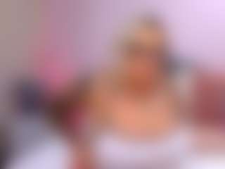 Live cam show with FoxySerenaX - Joi on Camsoda