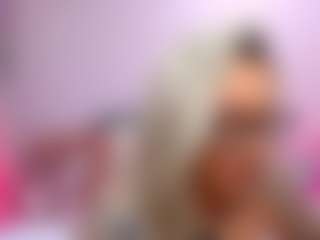 FoxySerenaX's Live Sex Cam Show