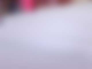 Live cam show with FoxySerenaX - Smoking on Uber Horny