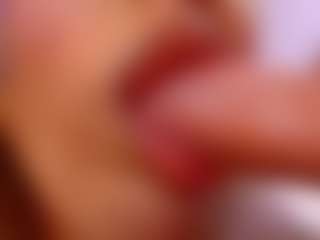 FoxySerenaX's Live Sex Cam Show