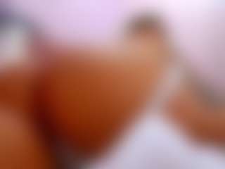 FoxySerenaX's Live Sex Cam Show
