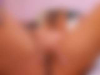 Live cam show with FoxySerenaX - Facial Piercings on sexytreat.net