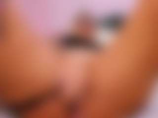 Live cam show with FoxySerenaX - Joi on sexytreat.net