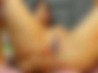 Live cam show with ISISLEROY - Tittyfuck on StripNow