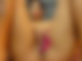 Live cam show with ISISLEROY - Moaning on sexylive.show