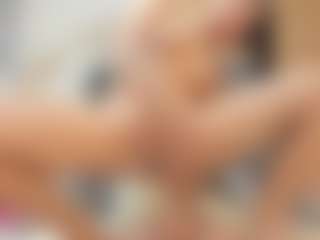 Live cam show with ISISLEROY - Tittyfuck on Camsoda