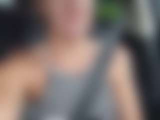 karalynnbaby49's Live Sex Cam Show