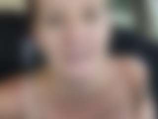 karalynnbaby49's Live Sex Cam Show
