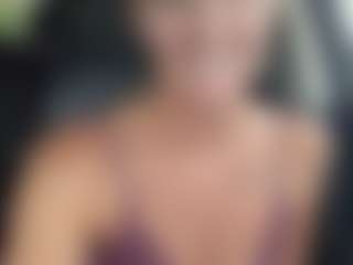 karalynnbaby49's Live Sex Cam Show