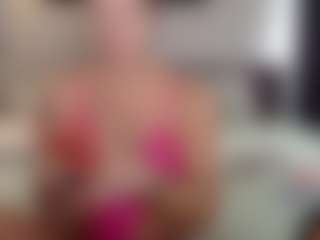 karalynnbaby49's Live Sex Cam Show