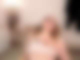 Live cam show with Ariana - Cum on alttransgirls