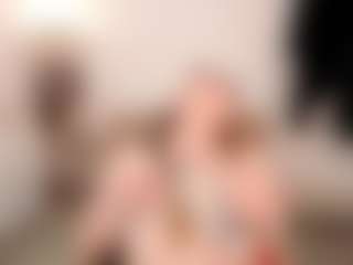 Live cam show with Ariana - White on mypornchat.com | latvia