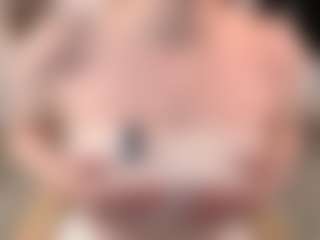 Live cam show with Ariana - Strip on fuklive.com