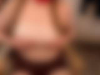 Live cam show with Ariana - Wet on livesuperchat.net