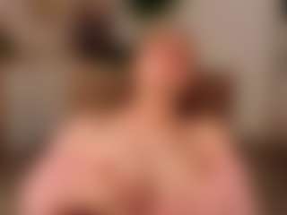 Ariana's Live Sex Cam Show
