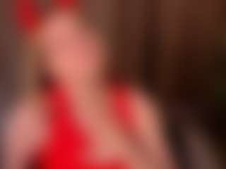 Live cam show with Ariana - Normal on Camsoda