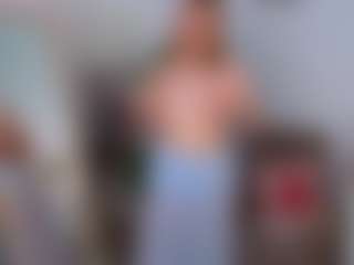 Live cam show with Ariana - Milk on CamSodaAdn