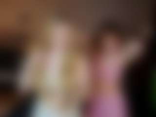 Ariana and Lina's Live Sex Cam Show