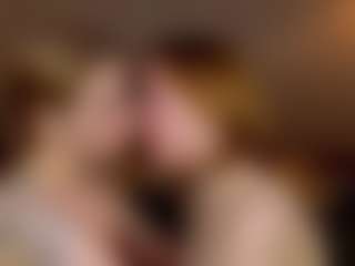 Ariana and Lina's Live Sex Cam Show