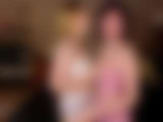 Ariana and Lina's Live Sex Cam Show