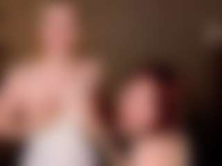 Ariana and Lina's Live Sex Cam Show