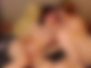 Ariana and Lina's Live Sex Cam Show